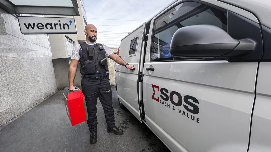 World first: SOS Cash & Value's security guards reinforce their mission’s safety and security by equipping themselves with Wearin’s high-tech vest with environmental and biometric sensors